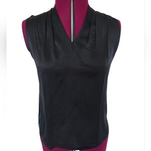Talbots 100% Silk Black Sleeveless V-Neck Blouse Size 2 Career Business Casual